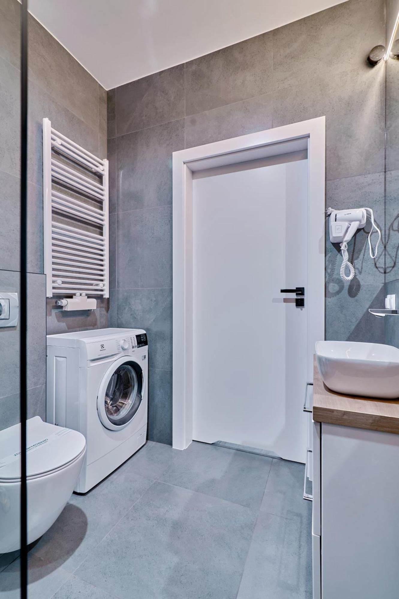 Apartament Sztuk Pieknych 10 Piła Kültér fotó