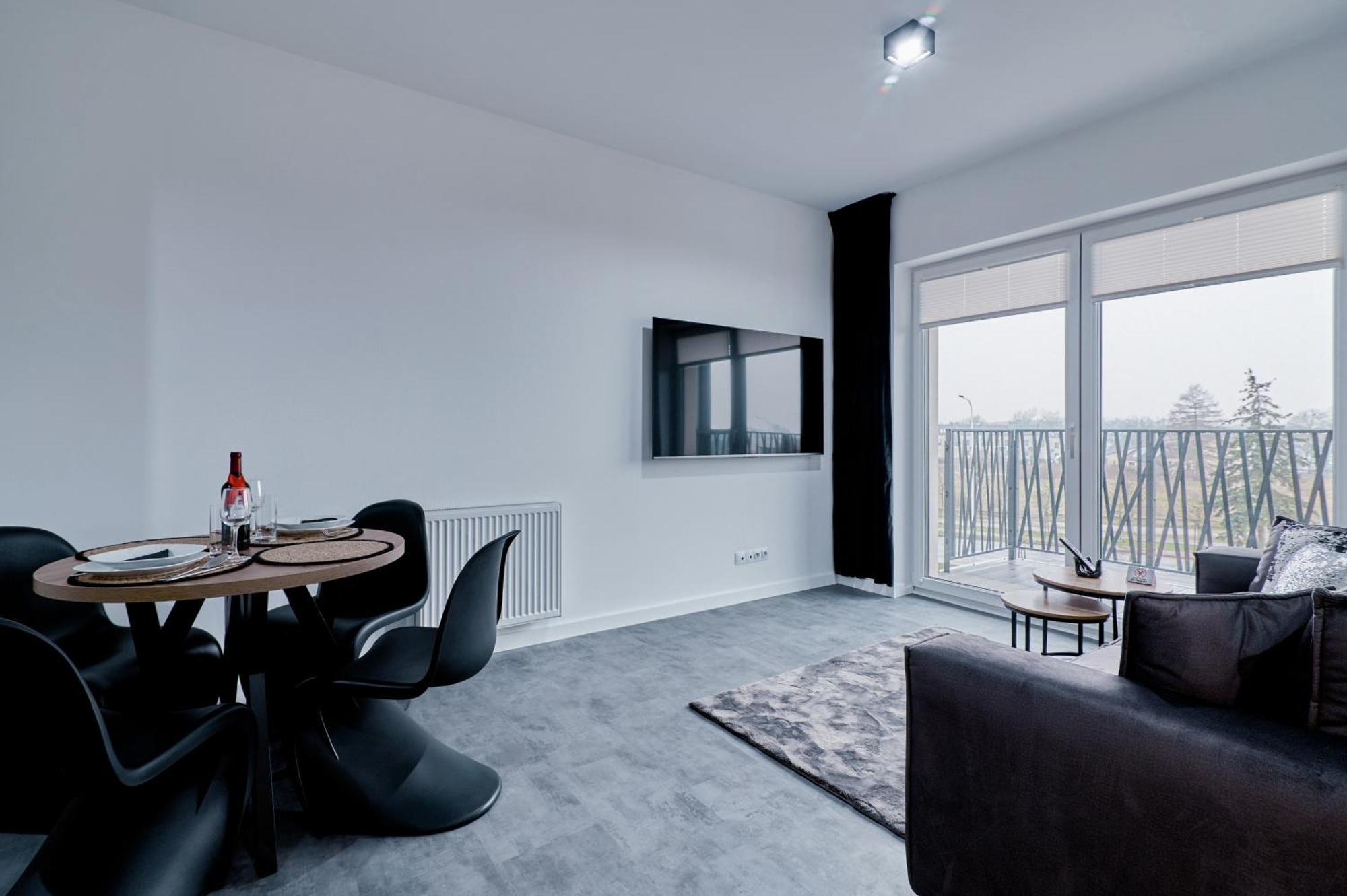 Apartament Sztuk Pieknych 10 Piła Kültér fotó