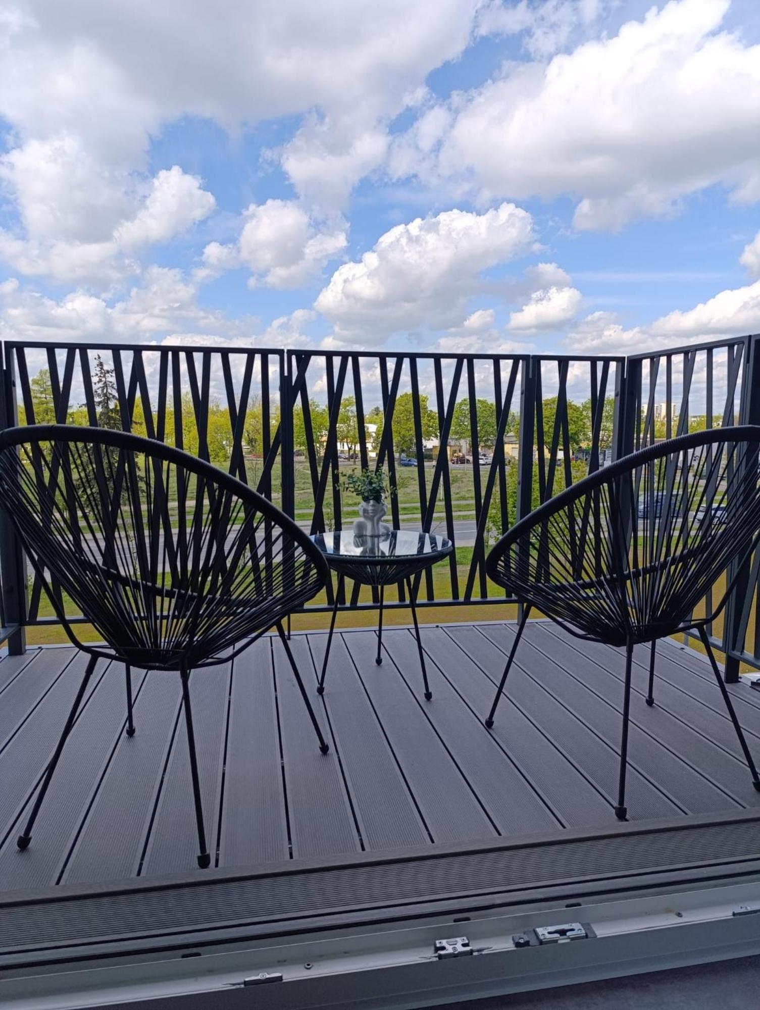 Apartament Sztuk Pieknych 10 Piła Kültér fotó